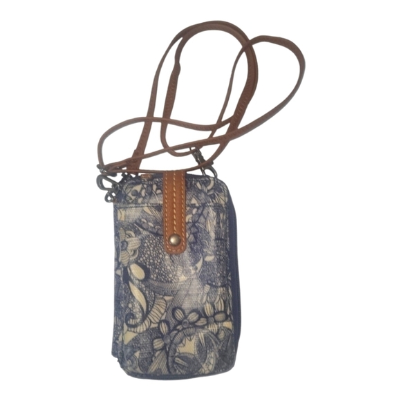 Sakroots Artist Circle Nature Smartphone Wallet Wristlet Crossbody - Picture 8 of 9